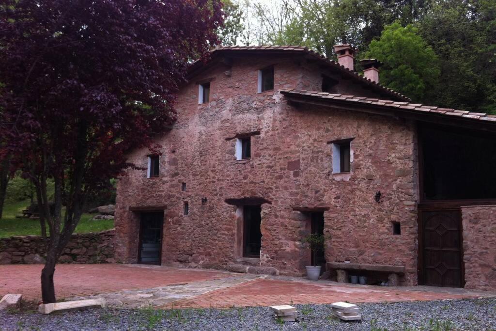 La Badenca. Masia Catalana Del S. XVII Riudaura Exteriér fotografie